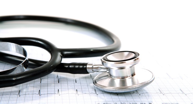 0135_GET-157279424 image of stethoscope with the hose in the shape of a heart