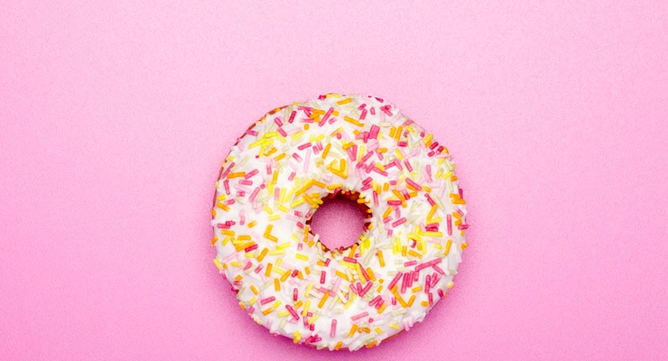 0381_115592111 iced donut with sprinkles