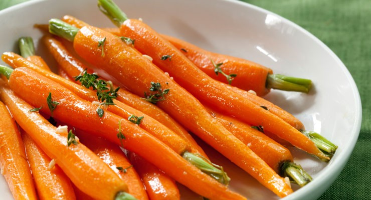0423_95485359 honeyed carrots